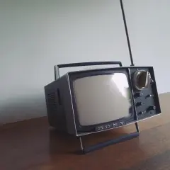 Gdzie znaleźć Telewizor do oddania za darmo w Warszawie?